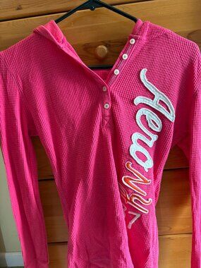 Aeropostale Pink Hoodie w/ Logo | Fitted Button Neck Size M